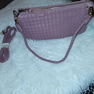Chic Woven Crossbody Bag - Mauve